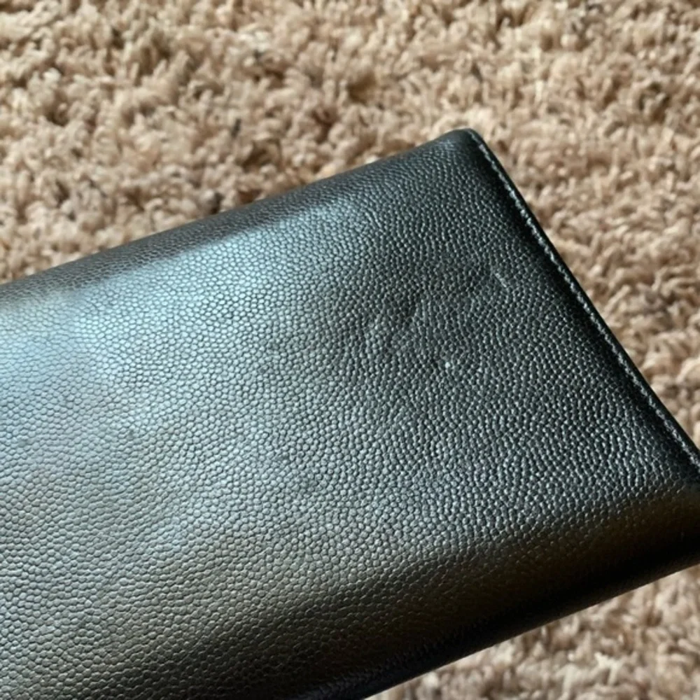 🎉HPx2🎉 CHANEL VINTAGE AUTHENTIC vintage trifold wallet HP 10/20 & 12/24/21 - Picture 7 of 10